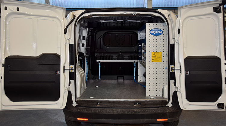 Fiat Doblo con arredi e protezioni Syncro Ultra Prato