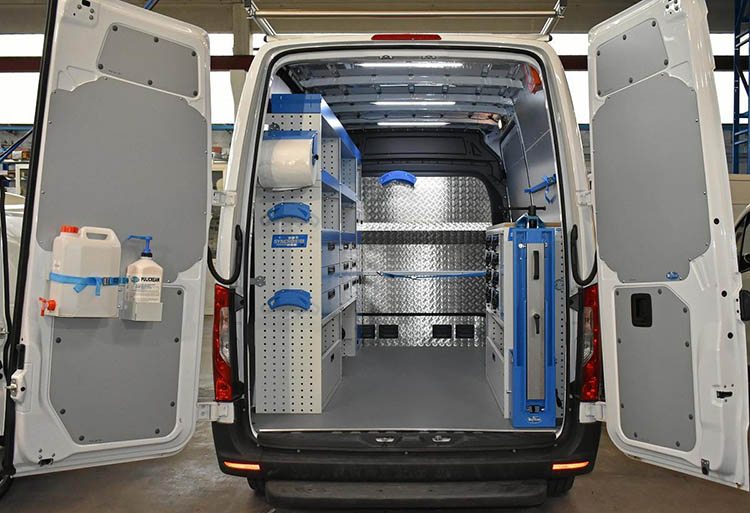Sprinter Mercedes con arredi Syncro Prato