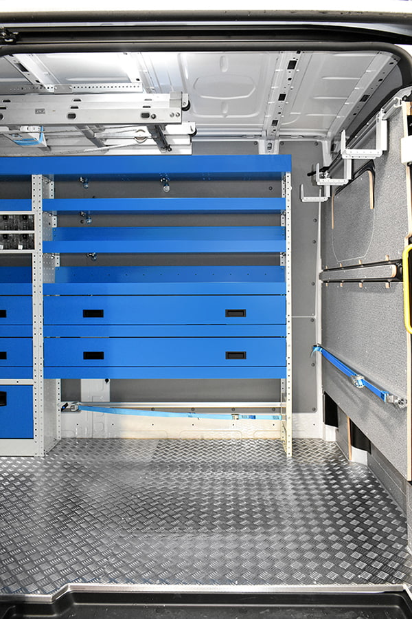 Soluzioni personalizzate per furgoni MAN TGE L4 H3 da Syncro System Prato