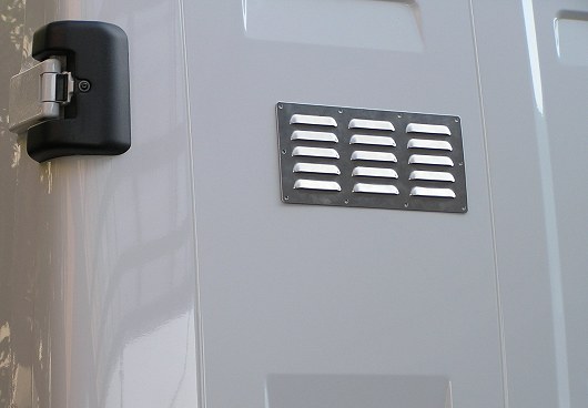 griglia di ventilazione per furgoni da Syncro Prato
