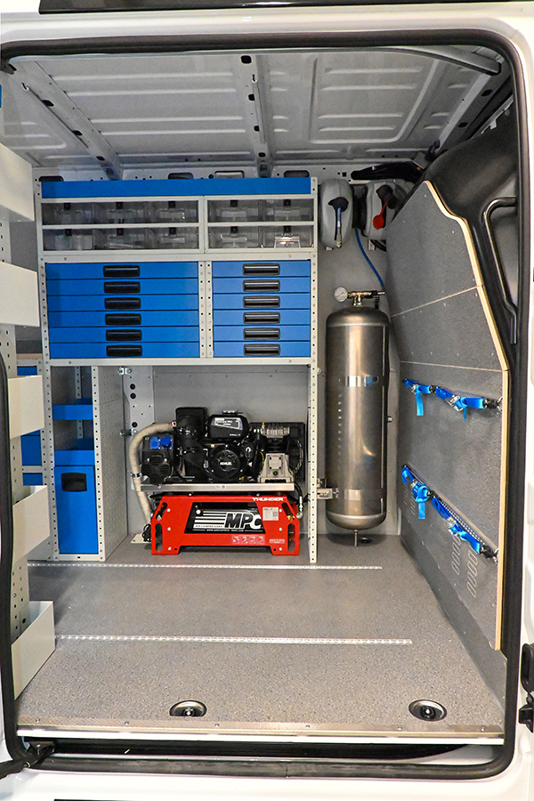 Compressore con serbatoio aggiuntivo per furgoni Syncro Prato
