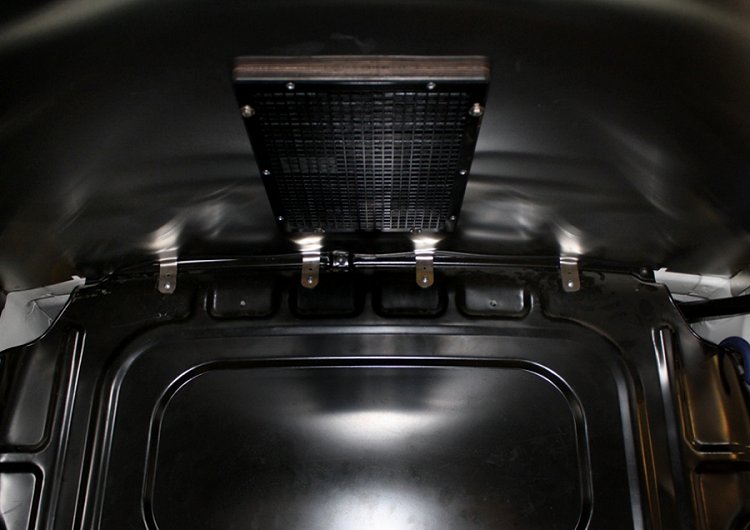 ventilazione forzata interno furgone con ventola Syncro Prato