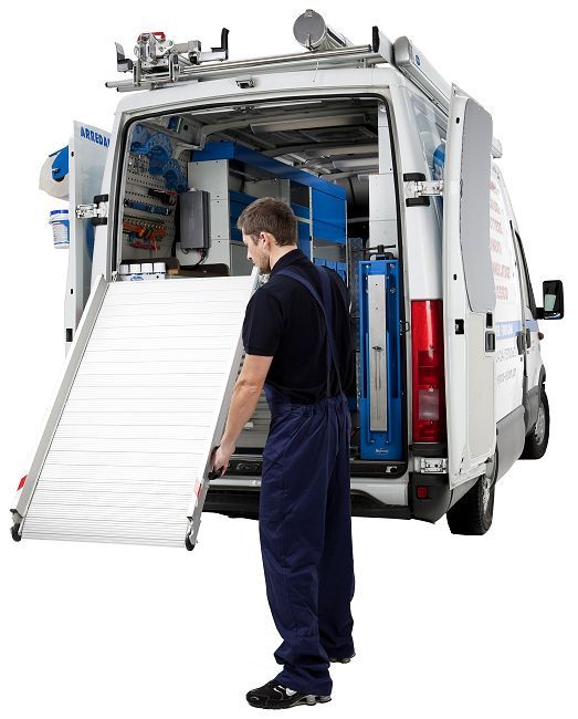 pedana di carico per furgone Syncro Prato
