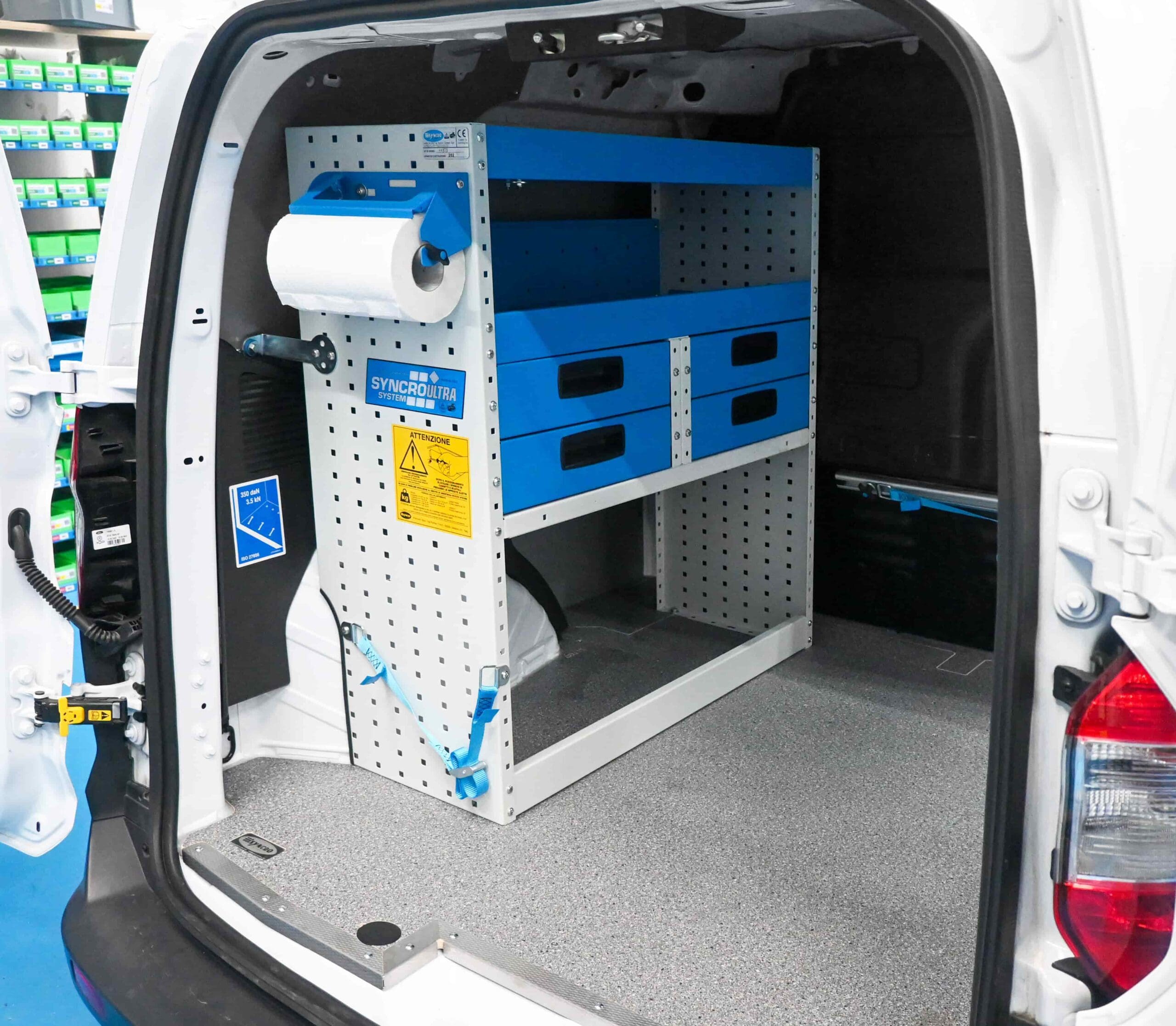 Courier arredato con Syncro Prato